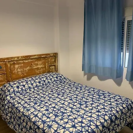 Ideal En El Barrio De Delicias * Málaga